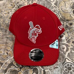 New Era 9Forty Stretch Snap Winnipeg Goldeyes Baseball Hat in Red